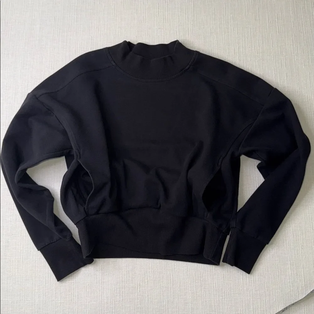 Old Navy Active Dynamic Fleece Black Pullover Sweatshirt